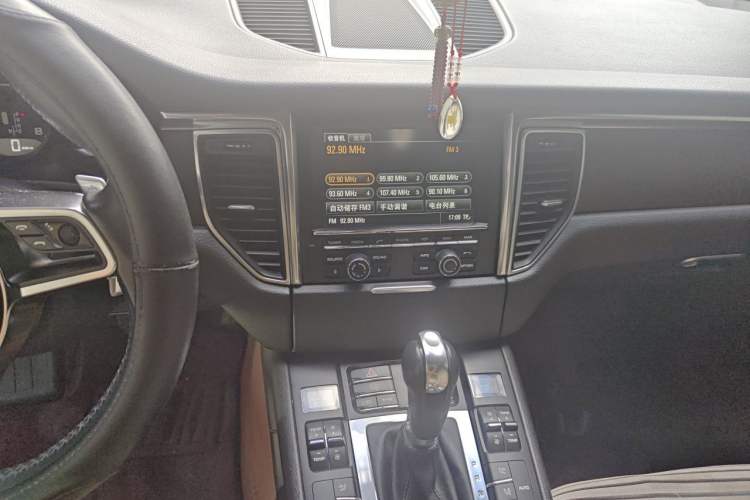 Used Porsche Macan 2014 Macan 2.0T Audio And AC Panel