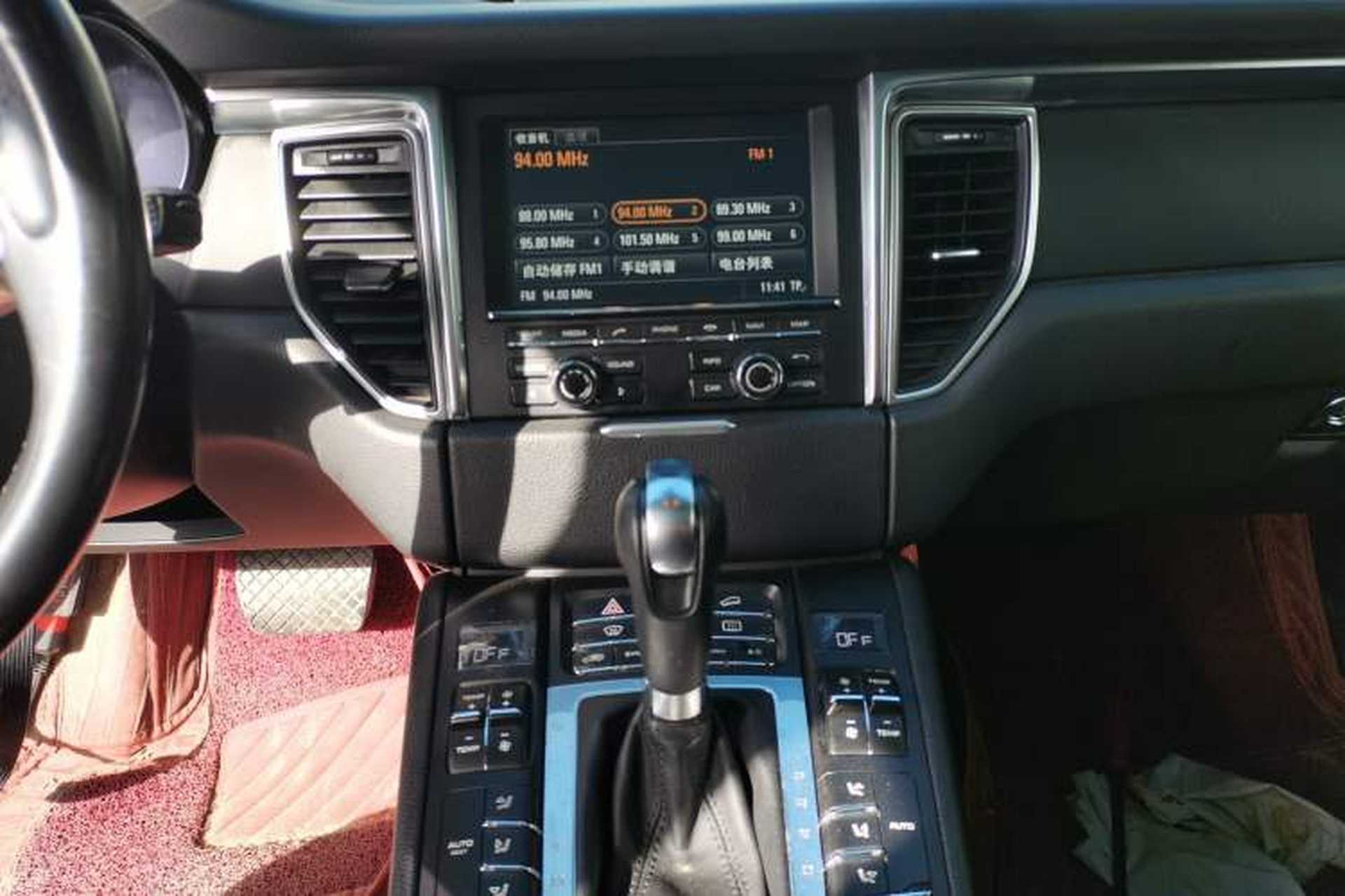 Used Porsche Macan 2014 Macan 2.0T Audio And AC Panel
