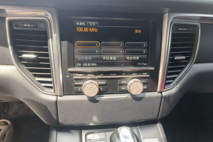 Used Porsche Macan 2014 Macan 2.0T Audio And AC Panel