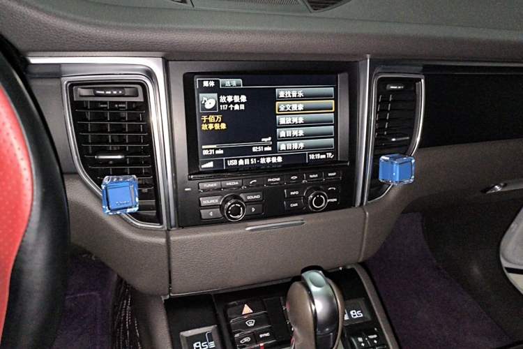 Used Porsche Macan 2014 Macan 2.0T Audio And AC Panel