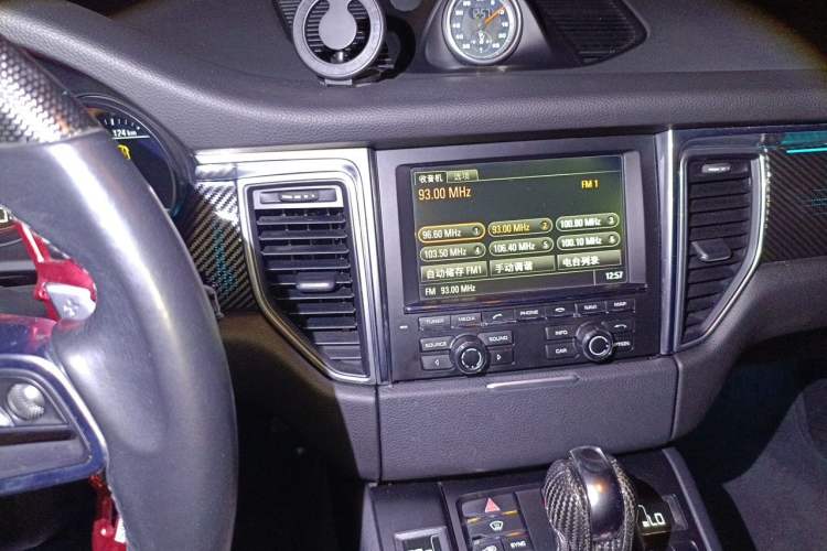 Used Porsche Macan 2014 Macan 2.0T Audio And AC Panel