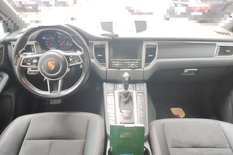 Used Porsche Macan 2014 Macan 2.0T Center Console