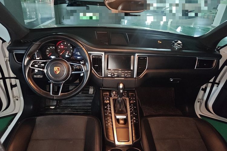 Used Porsche Macan 2014 Macan 2.0T Center Console