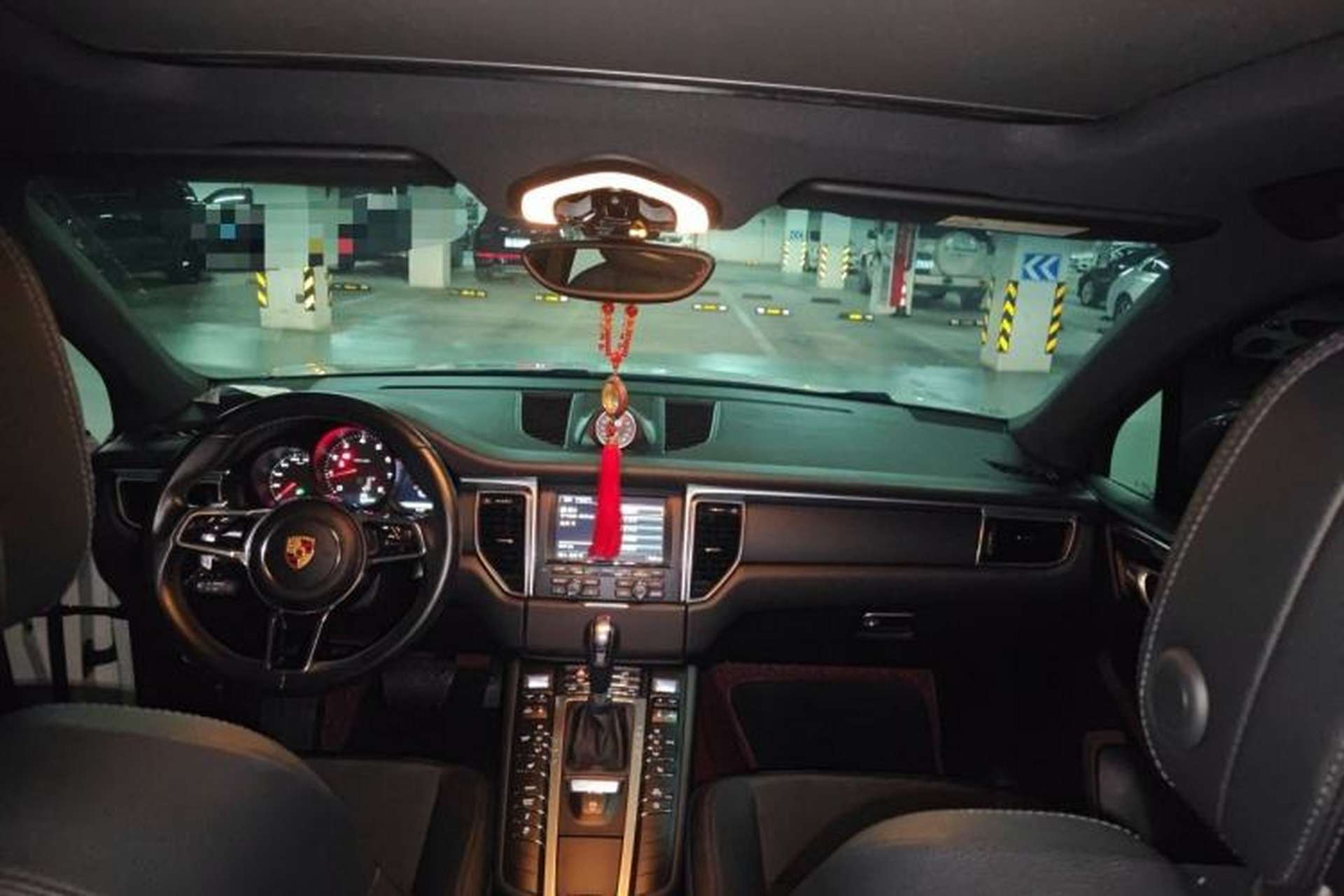 Used Porsche Macan 2014 Macan 2.0T Center Console