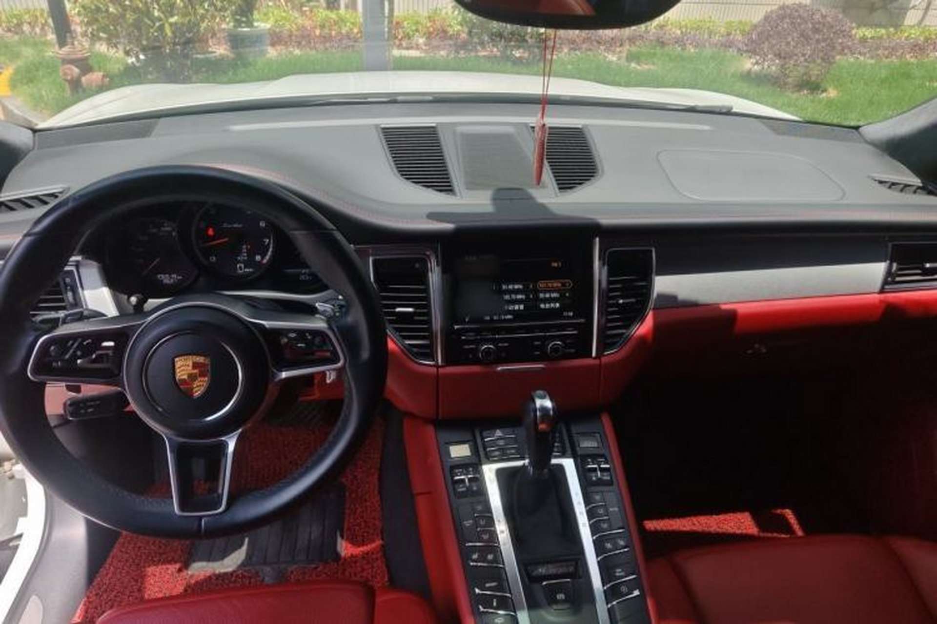 Used Porsche Macan 2014 Macan Turbo 3.6T Center Console