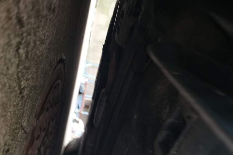 Used Porsche Macan  Chassis Front Left