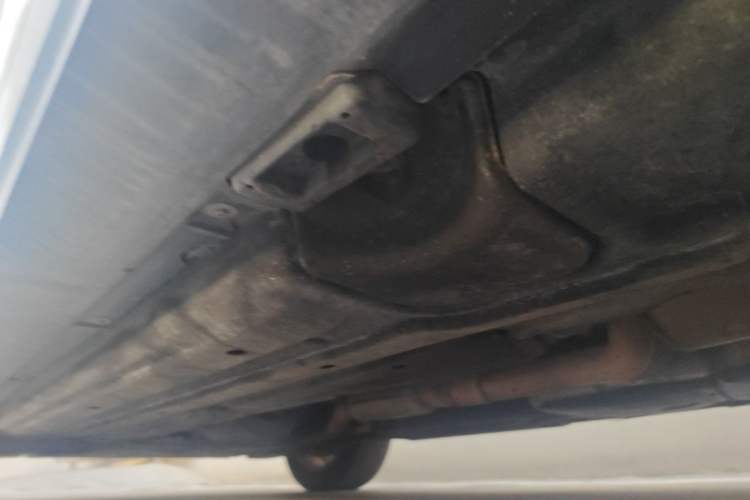 Used Porsche Macan 2014 Macan 2.0T Chassis Rear Left