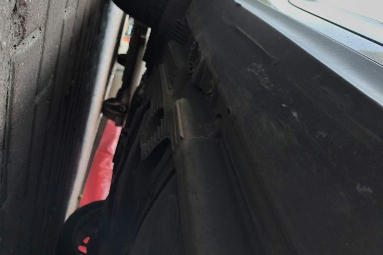 Used Porsche Macan 2014 Macan 2.0T Chassis Rear Right