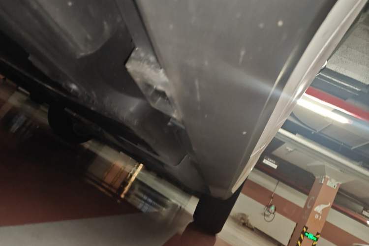 Used Porsche Macan 2014 Macan 2.0T Chassis Rear Right