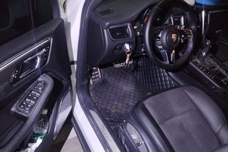 Used Porsche Macan 2014 Macan 2.0T Driver Seat