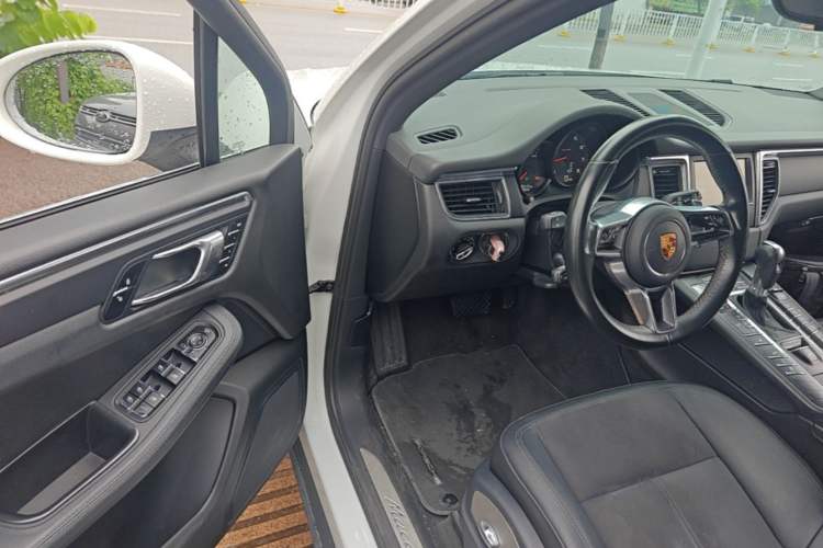 Used Porsche Macan 2014 Macan 2.0T Driver Seat