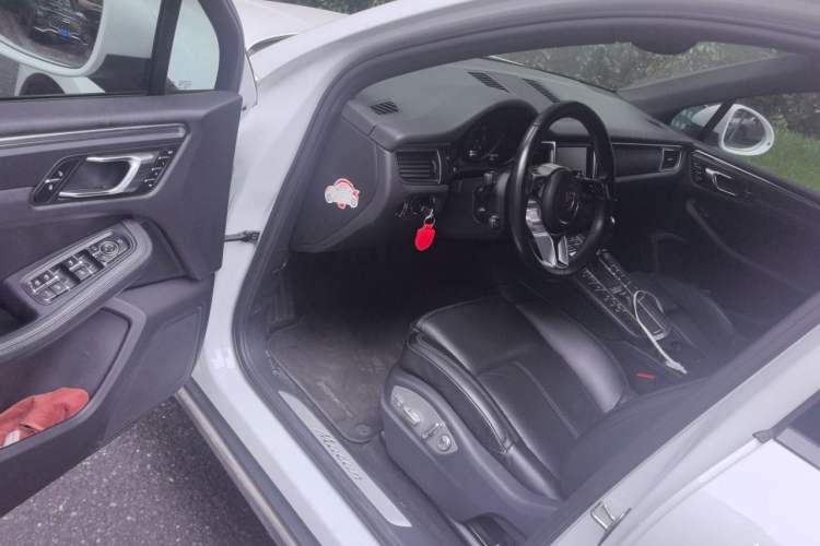 Used Porsche Macan 2014 Macan 2.0T Driver Seat