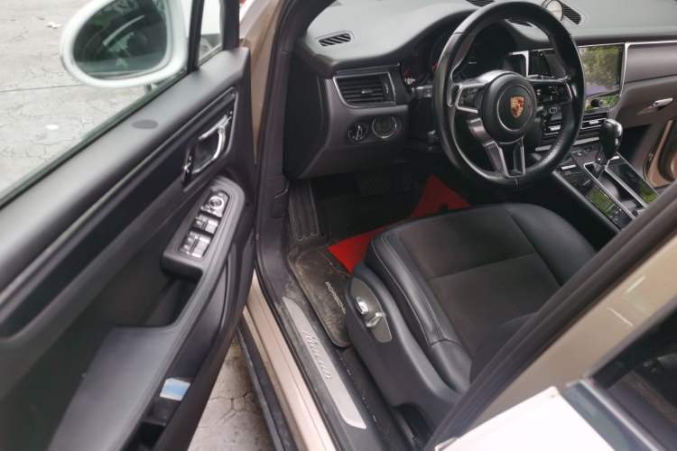 Used Porsche Macan 2014 Macan 2.0T Driver Seat