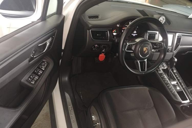 Used Porsche Macan 2014 Macan 2.0T Driver Seat