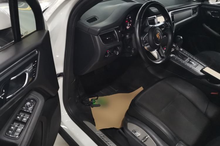 Used Porsche Macan 2014 Macan 2.0T Driver Seat