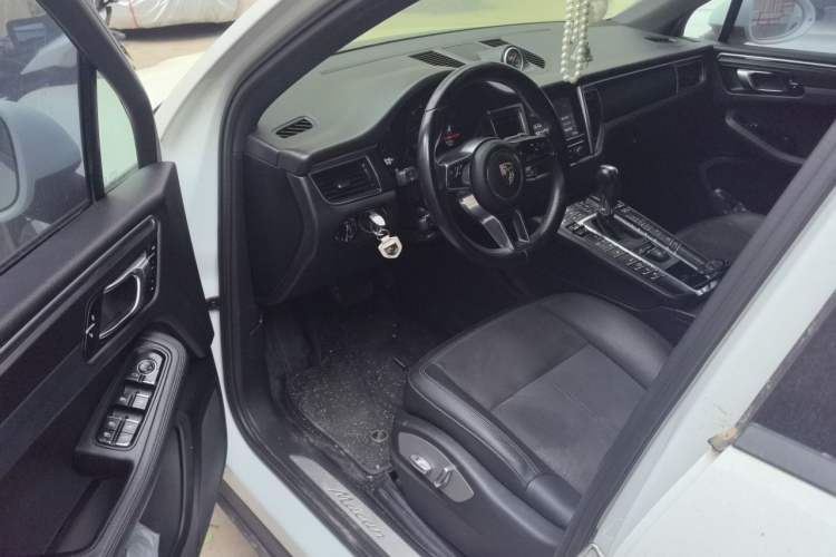 Used Porsche Macan 2014 Macan 2.0T Driver Seat