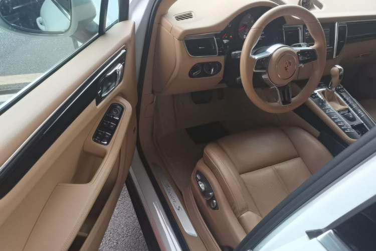Used Porsche Macan 2014 Macan S 3.0T Driver Seat