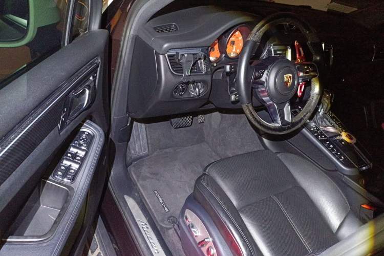Used Porsche Macan 2014 Macan 2.0T Driver Seat