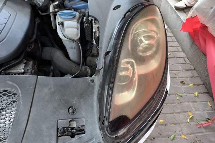 Used Porsche Macan 2014 Macan 2.0T Engine Bay Left