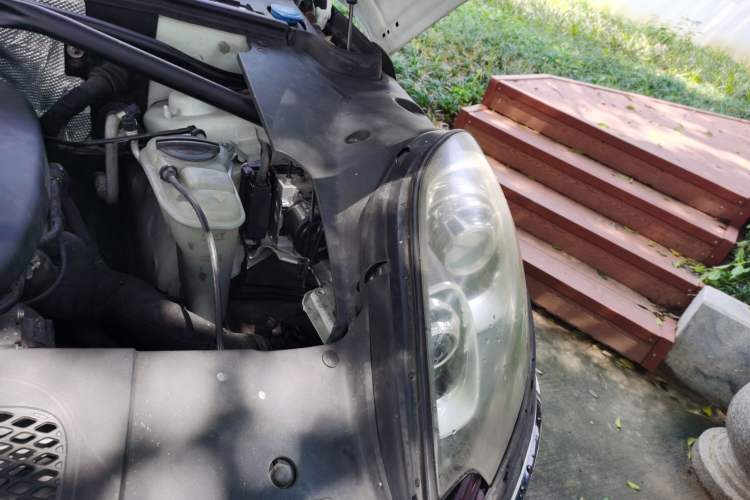 Used Porsche Macan 2014 Macan 2.0T Engine Bay Left