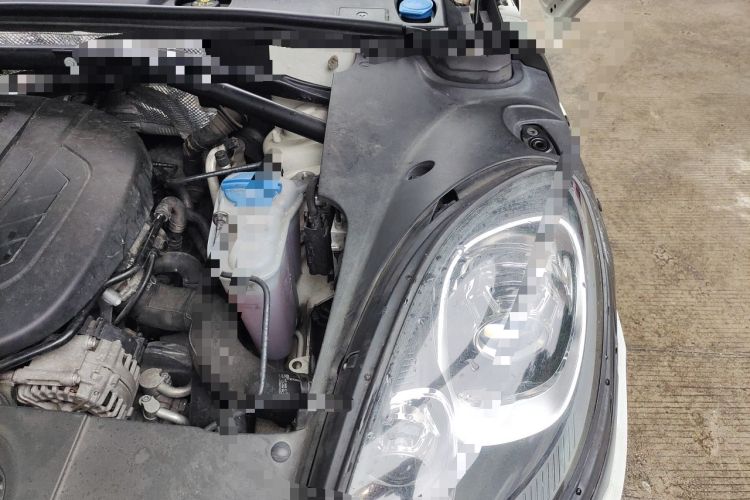 Used Porsche Macan 2014 Macan 2.0T Engine Bay Left