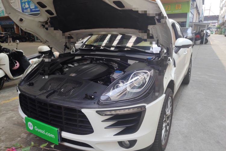 Used Porsche Macan 2014 Macan 2.0T Engine Bay Left