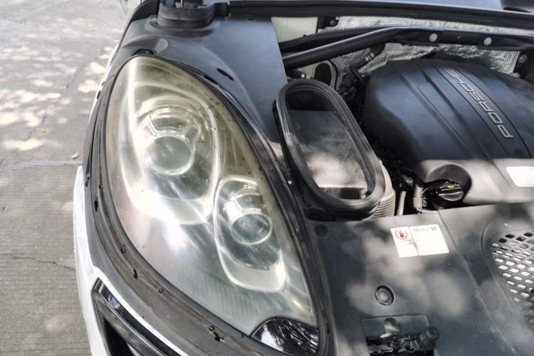Used Porsche Macan 2014 Macan 2.0T Engine Bay Right