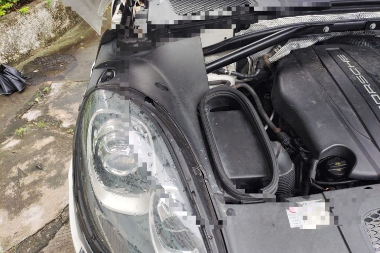 Used Porsche Macan 2014 Macan 2.0T Engine Bay Right