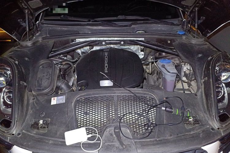 Used Porsche Macan 2014 Macan 2.0T Engine Bay