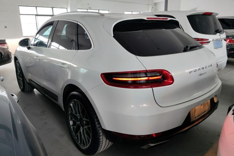 Used Porsche Macan 2014 Macan 2.0T Exterior 2