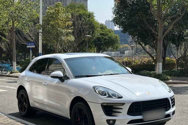 Used Porsche Macan 2014 Macan 2.0T Exterior 2