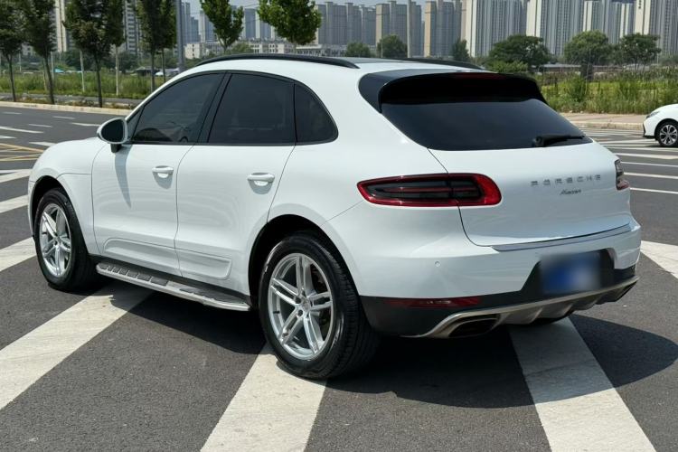 Used Porsche Macan 2014 Macan 2.0T Exterior 3