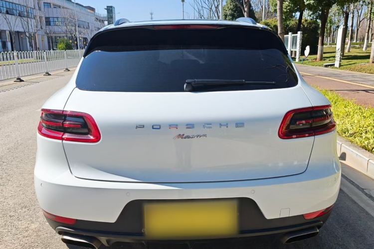 Used Porsche Macan 2014 Macan 2.0T Exterior 4