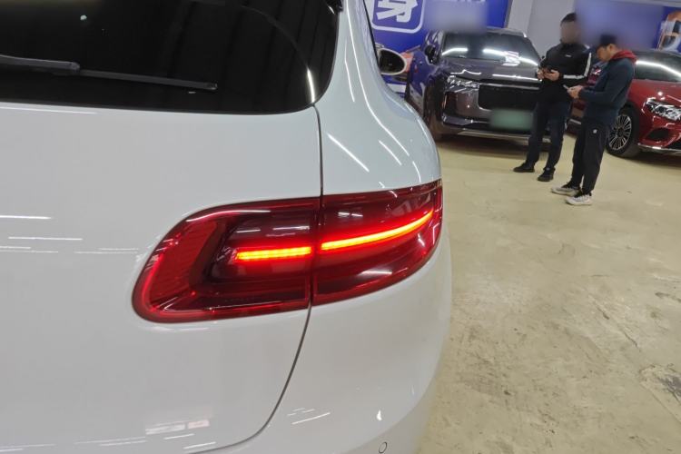 Used Porsche Macan 2014 Macan 2.0T Exterior 6