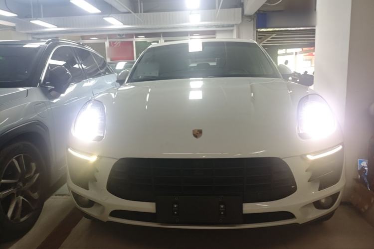Used Porsche Macan 2014 Macan 2.0T Front