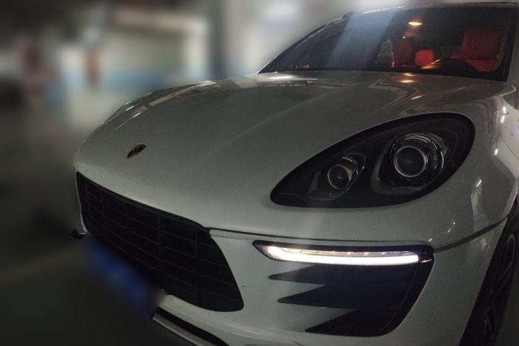 Used Porsche Macan 2014 Macan 2.0T Front
