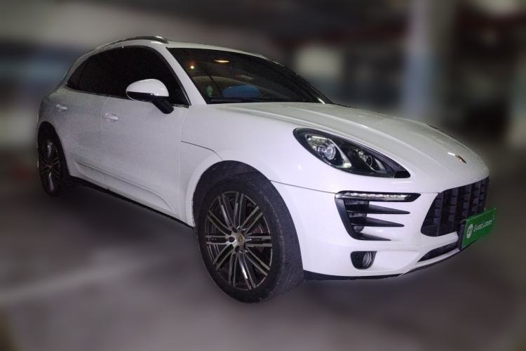 Used Porsche Macan 2014 Macan 2.0T Front Right 45 Deg