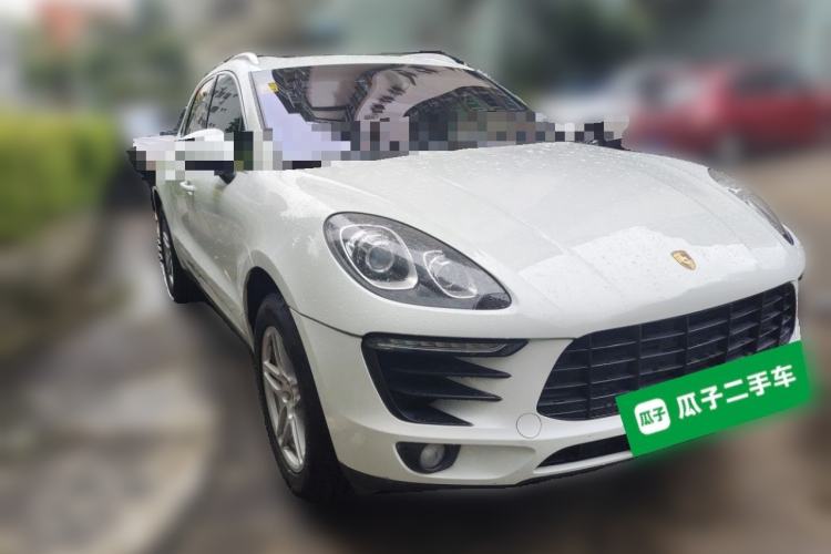 Used Porsche Macan 2014 Macan 2.0T Front Right 45 Deg
