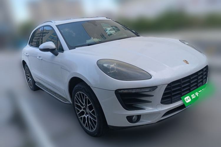 Used Porsche Macan 2014 Macan 2.0T Front Right 45 Deg