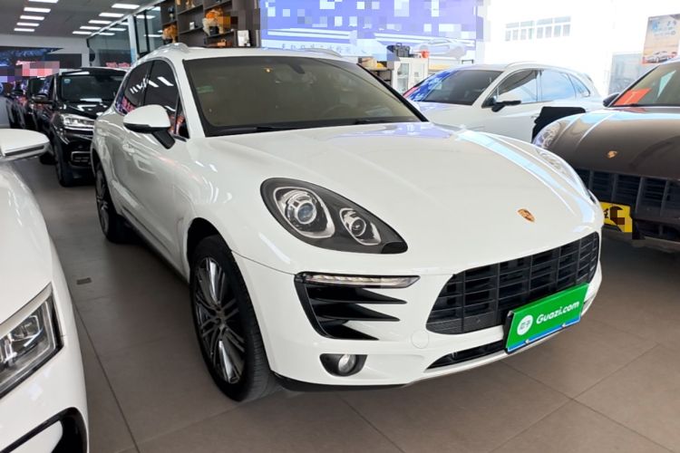 Used Porsche Macan 2014 Macan 2.0T Front Right 45 Deg