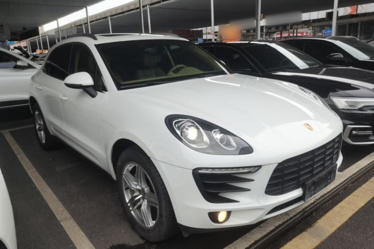 Used Porsche Macan 2014 Macan S 3.0T Front Right 45 Deg