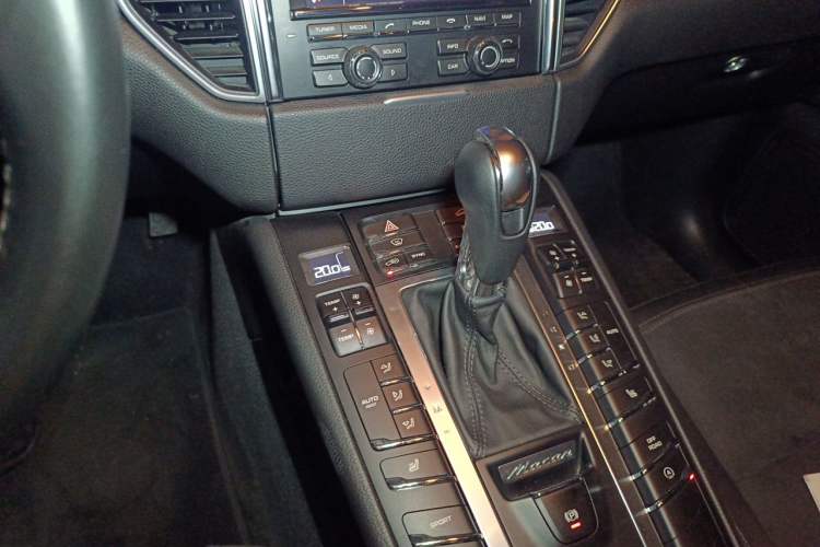 Used Porsche Macan 2014 Macan 2.0T Gear Lever