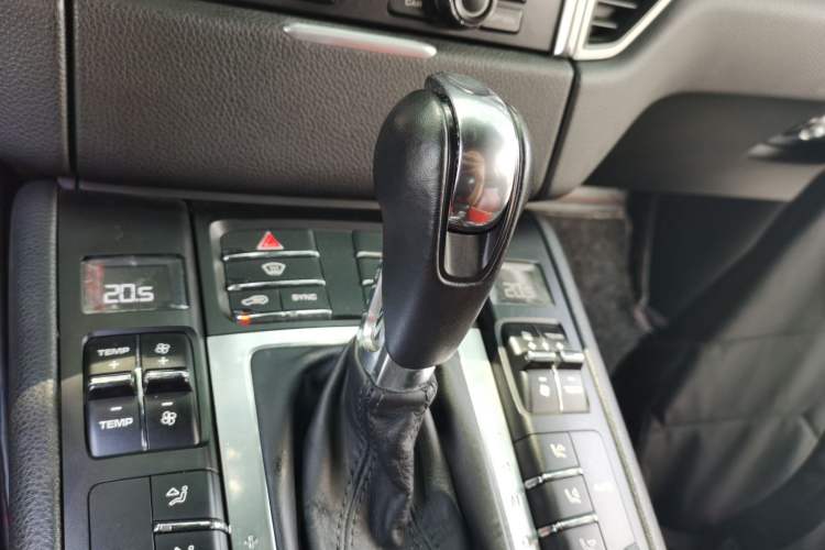Used Porsche Macan 2014 Macan 2.0T Gear Lever