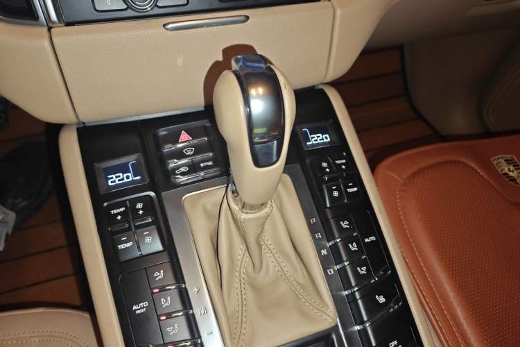 Used Porsche Macan 2014 Macan 2.0T Gear Lever