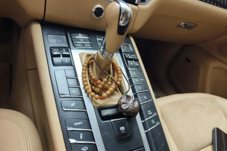 Used Porsche Macan 2014 Macan S 3.0T Gear Lever