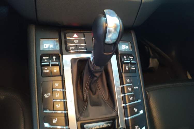 Used Porsche Macan 2014 Macan S 3.0T Gear Lever
