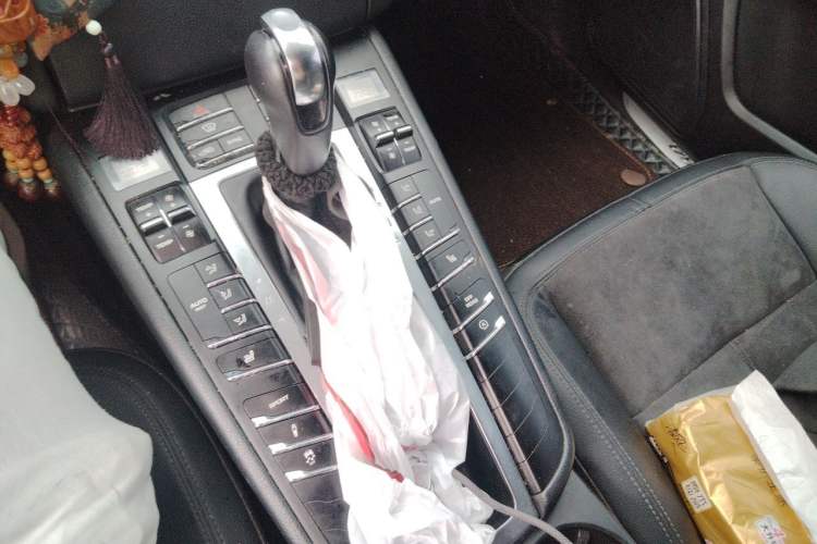 Used Porsche Macan 2014 Macan 2.0T Gear Lever