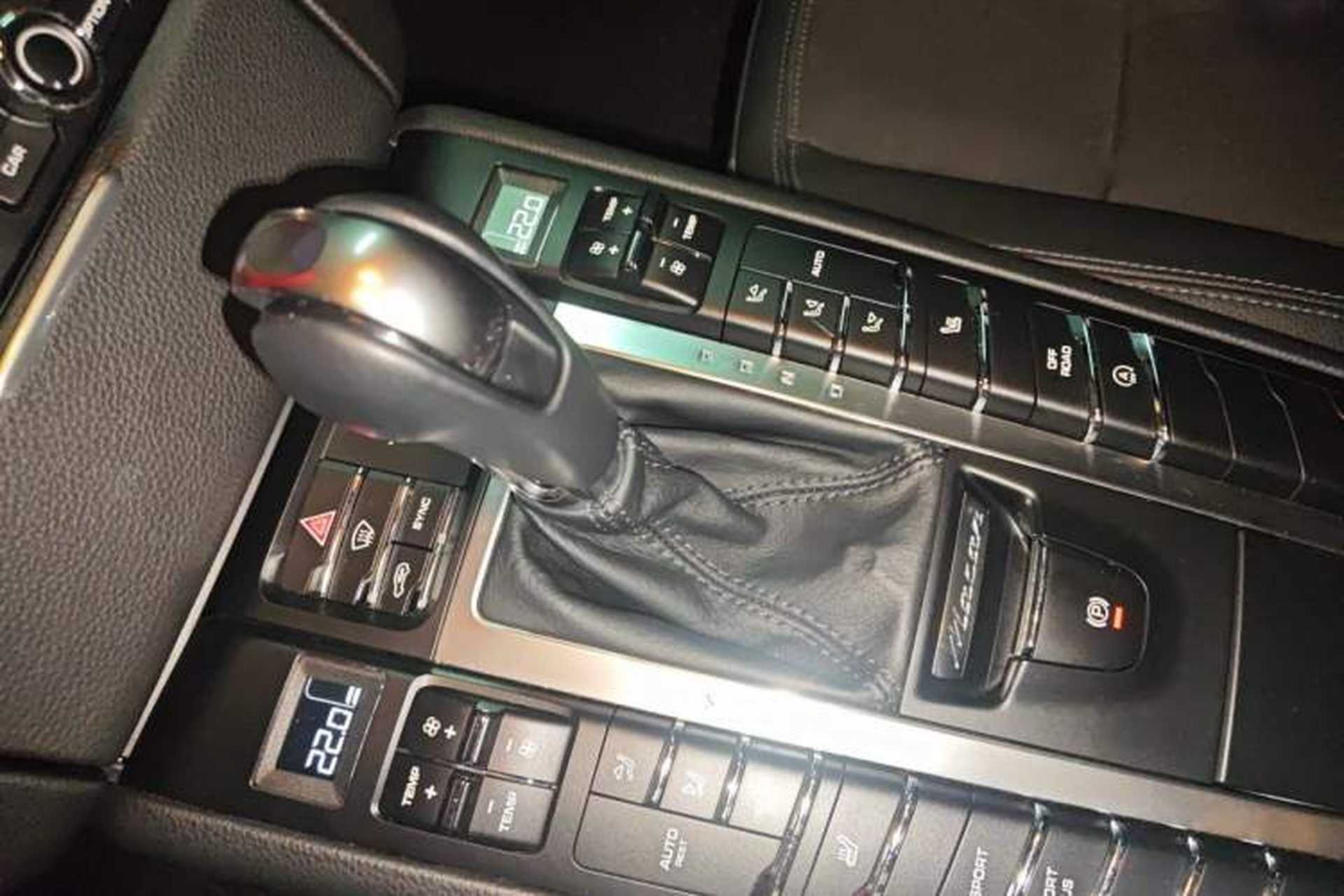 Used Porsche Macan 2014 Macan 2.0T Gear Lever