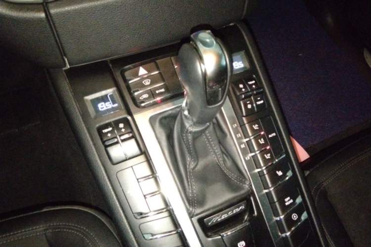 Used Porsche Macan 2014 Macan 2.0T Gear Lever