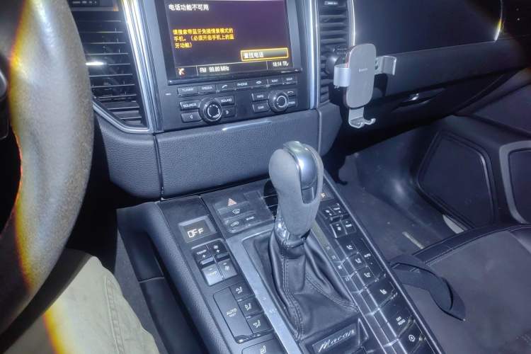 Used Porsche Macan 2014 Macan 2.0T Gear Lever